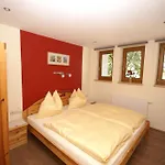 Haus Sommerstein Апартаменты *