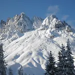 Haus Sommerstein Apartamento